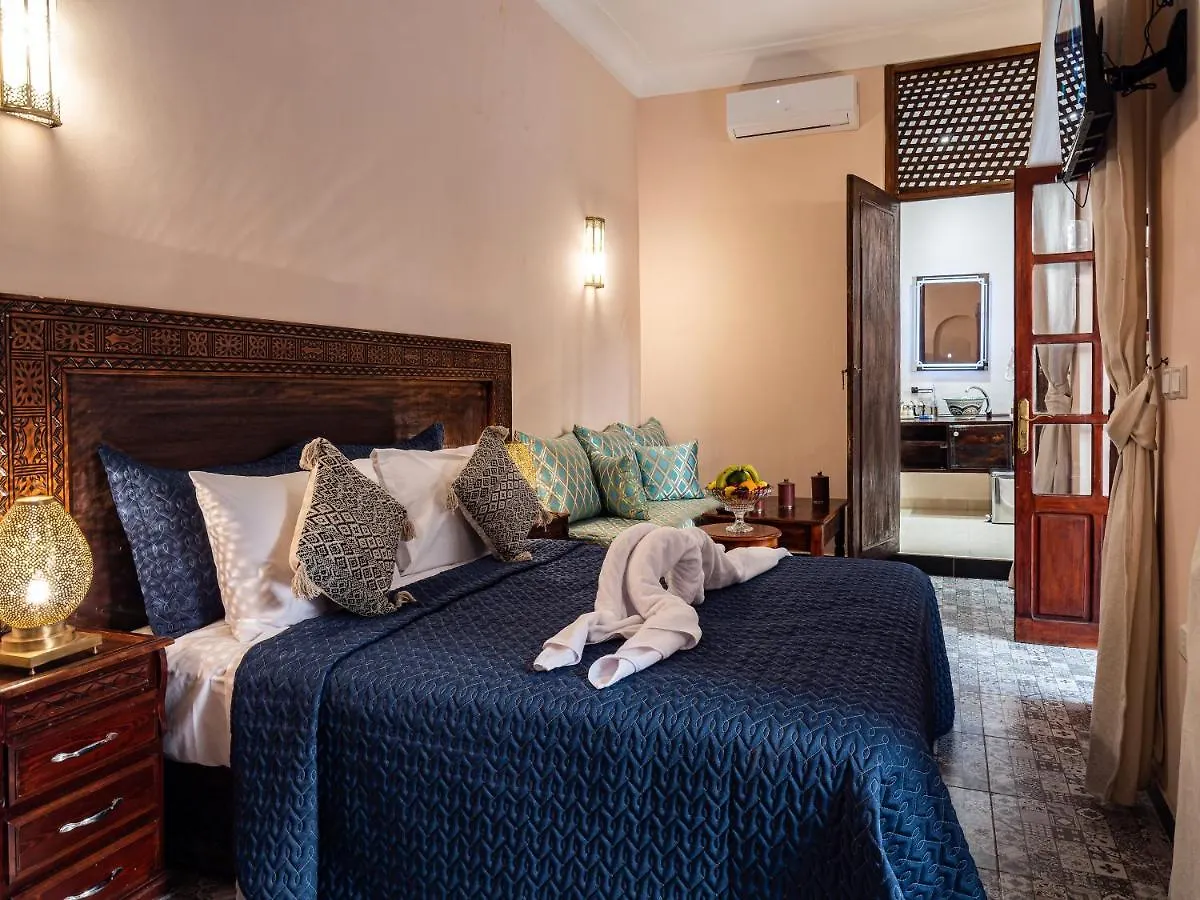 Riad Dar El Medina - Heated Swimming Pool, Jacuzzi & Spa Marrakesh