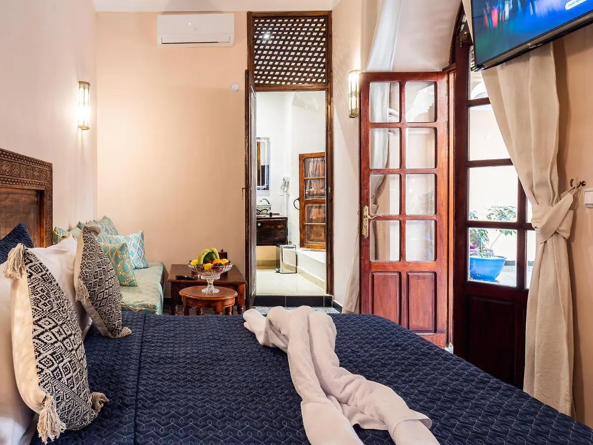 Riad Dar El Medina - Heated Swimming Pool, Jacuzzi & Spa Marrakesh