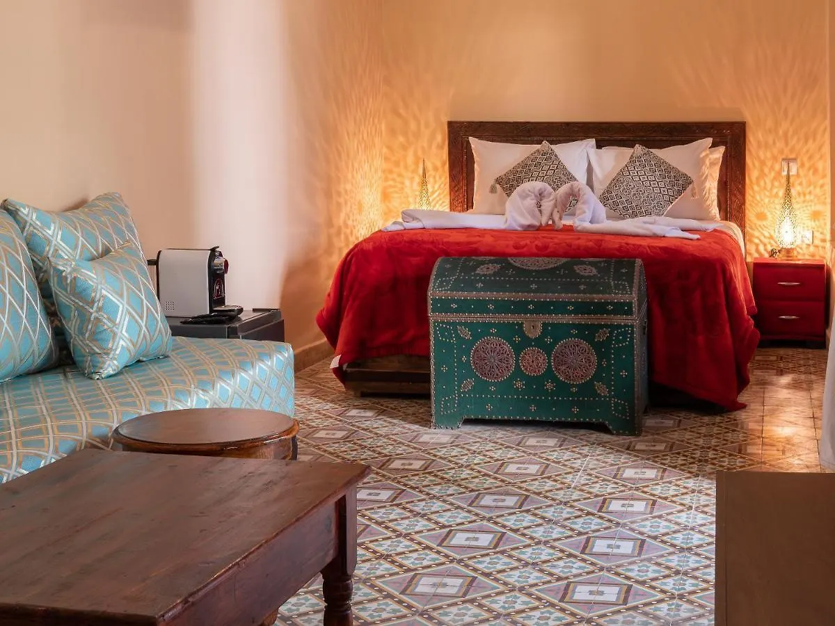 Riad Dar El Medina - Heated Swimming Pool, Jacuzzi & Spa Marrakesch Marokko