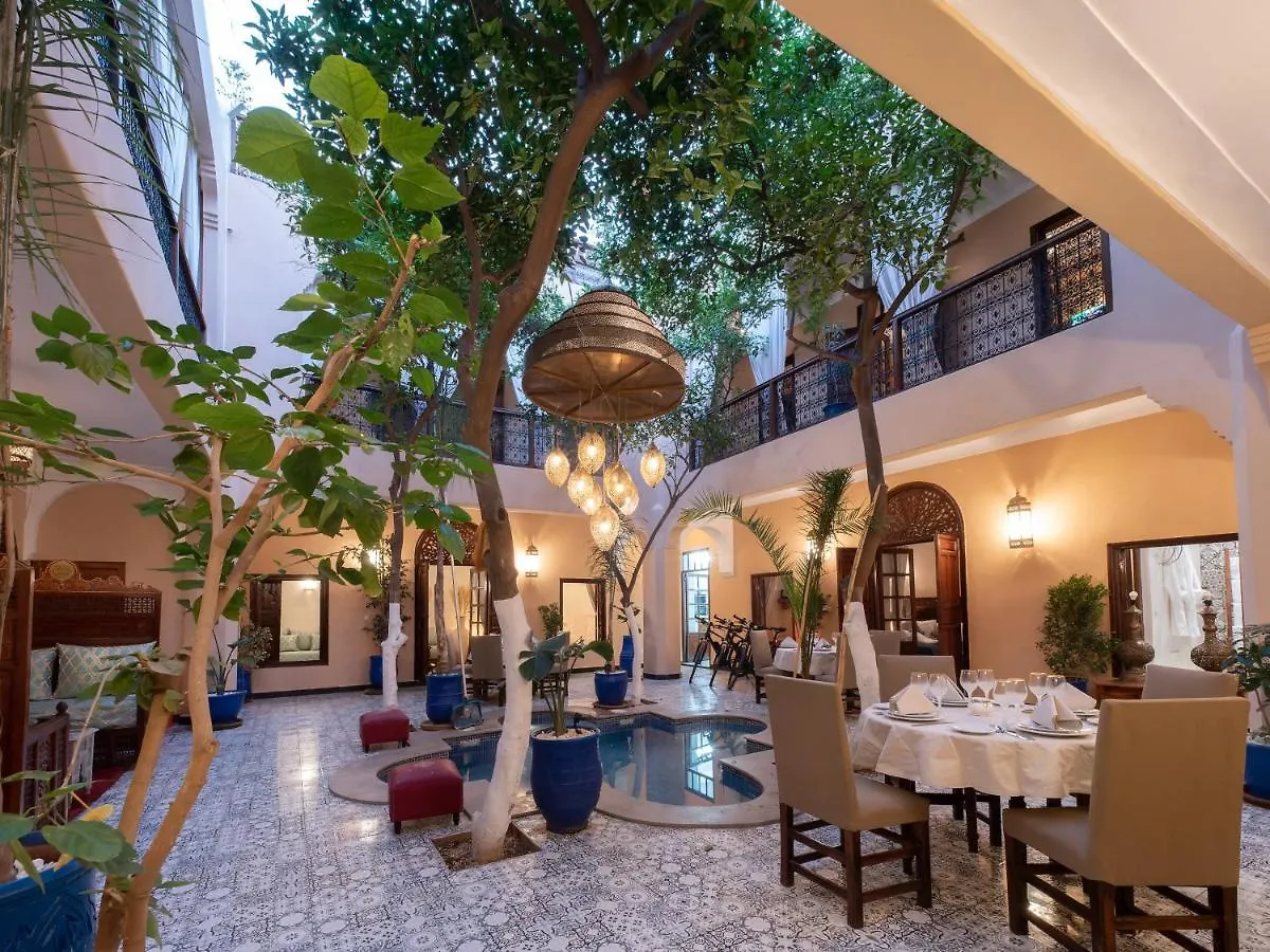 Riad Dar El Medina - Heated Swimming Pool, Jacuzzi & Spa Marrakesch