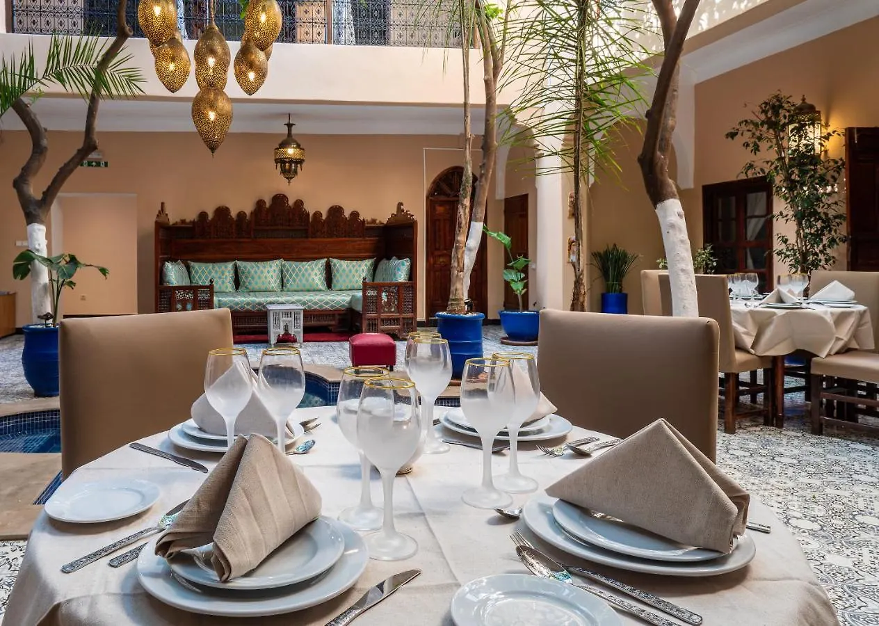 Riad Dar El Medina - Heated Swimming Pool, Jacuzzi & Spa Marrakesch