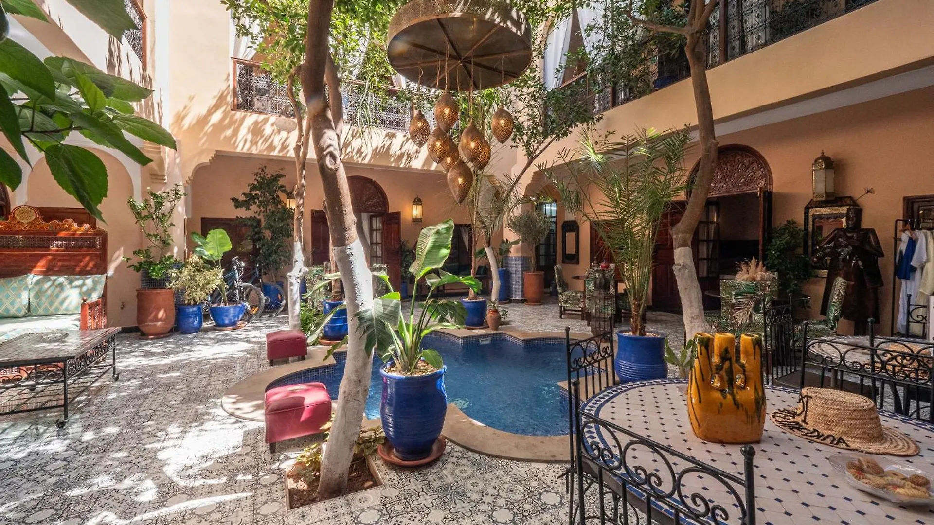 Riad Dar El Medina - Heated Swimming Pool, Jacuzzi & Spa Marrakesch Marokko